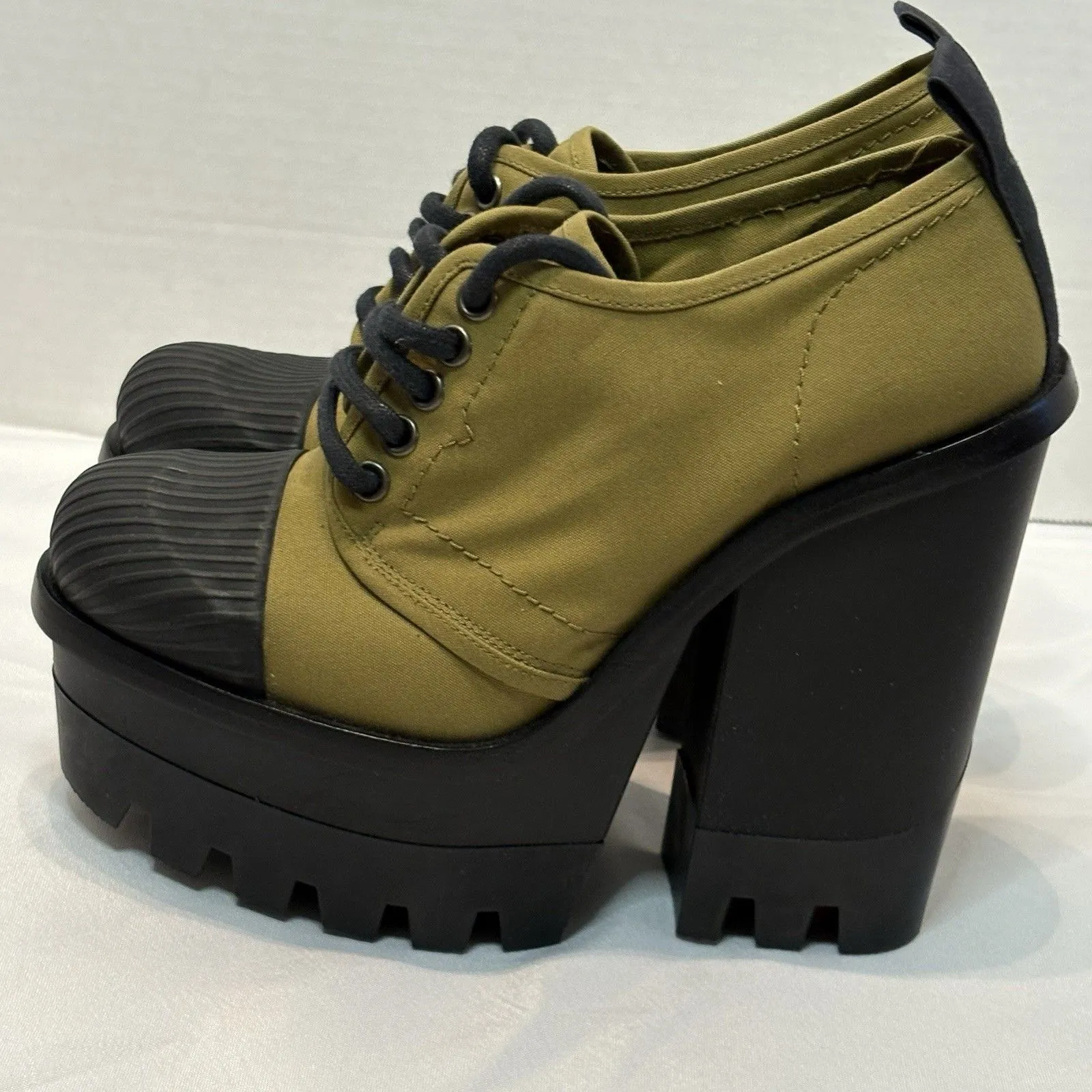 Hunter Original Canvas Platform Derby Heels – Olive Size 6 Made In Italy - Image 4