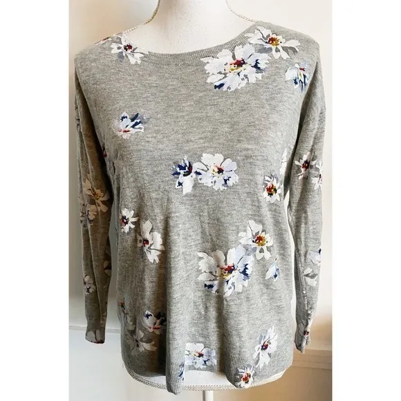 Joie • Eloisa B Grey Floral Crew Neck Sweater - Image 4