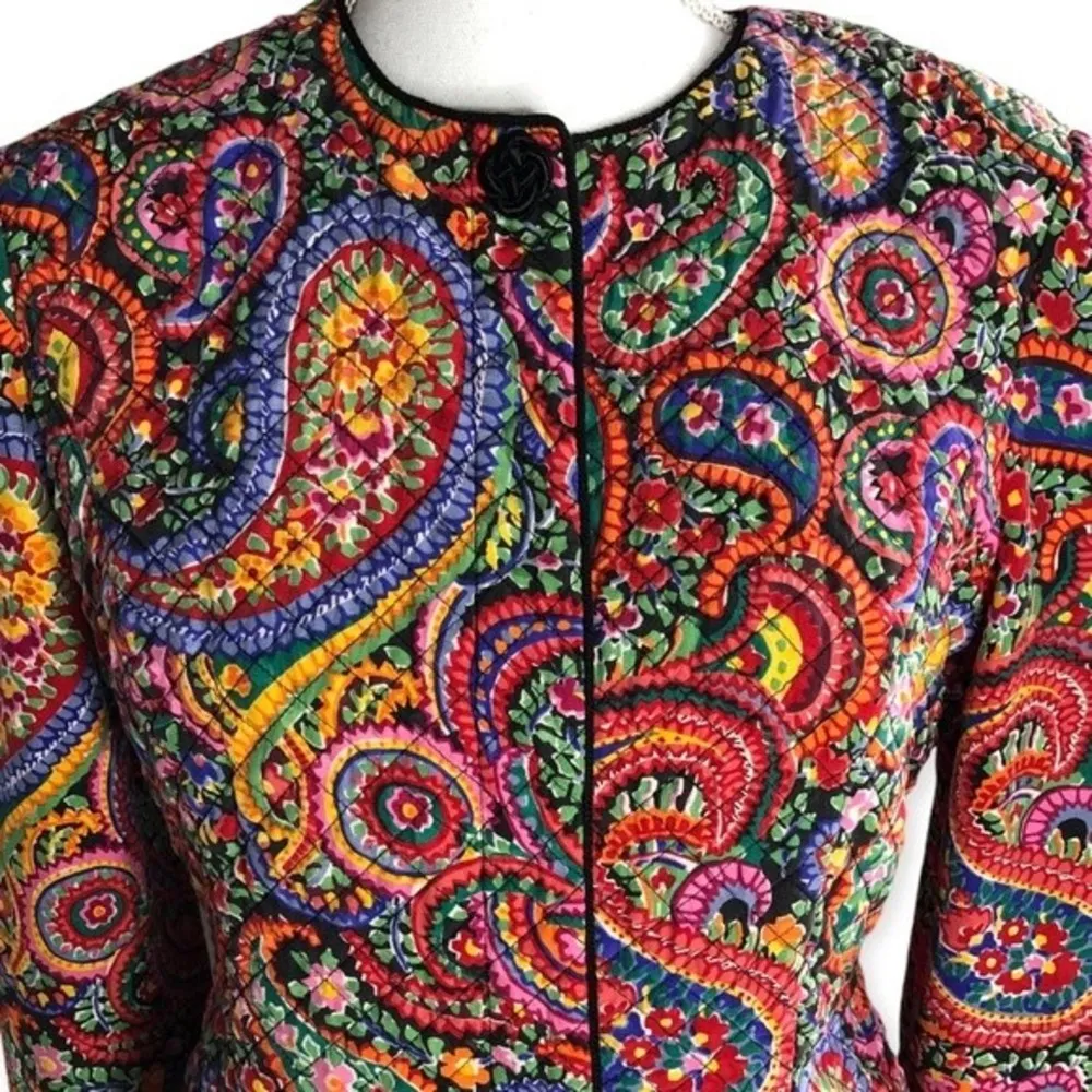 Maggy London Petites Vintage Silk Paisley Print Colorful Buttoned Jacket - Image 4