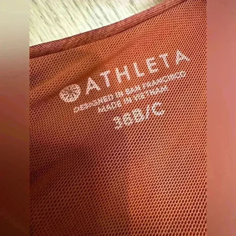 Athleta Women’s Aqualuxe Rust Red Twist Swimsuit Size Bra 36B/C‎ Panties XS - Image 4