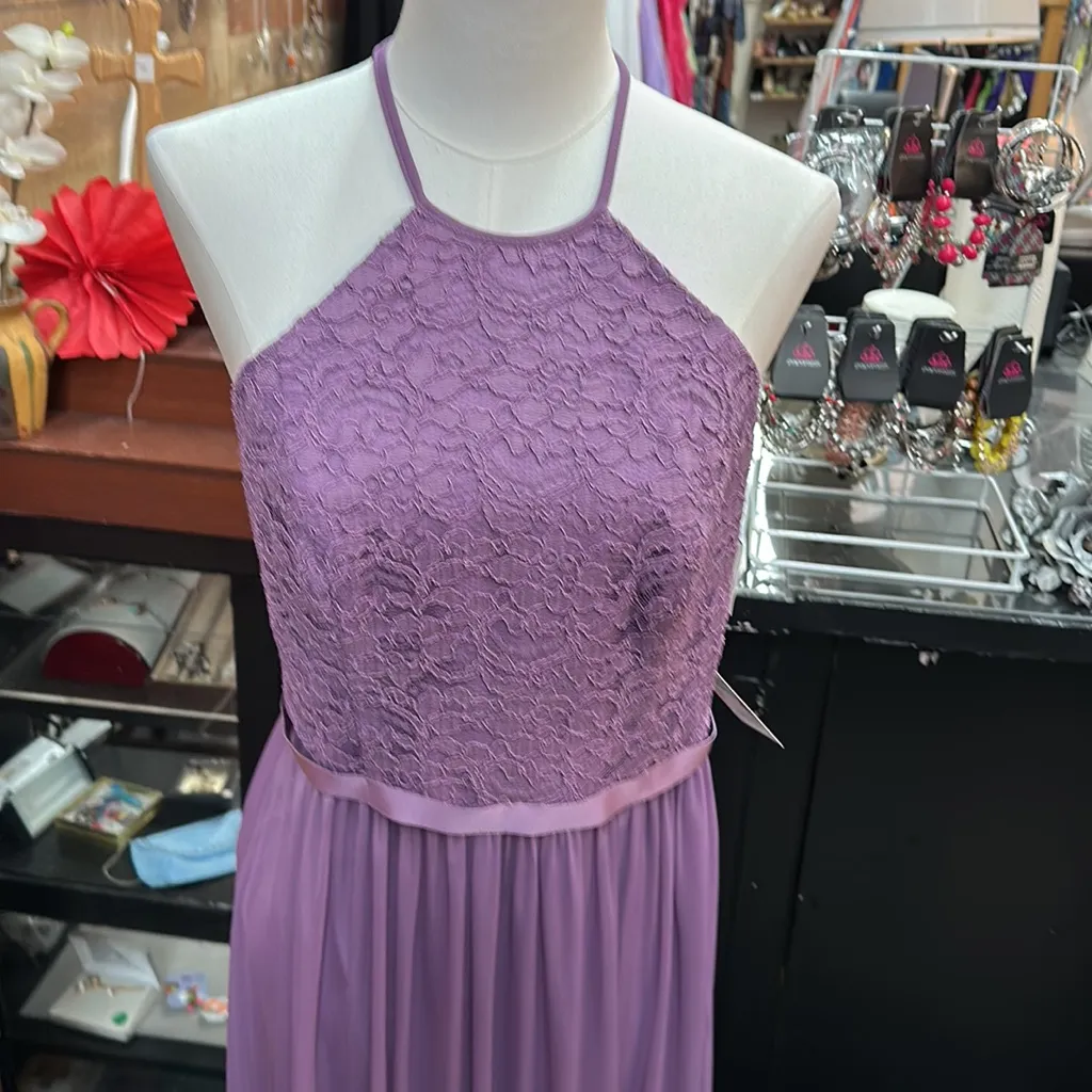 David’s Bridal sz 10 long lavender formal dress - Image 2