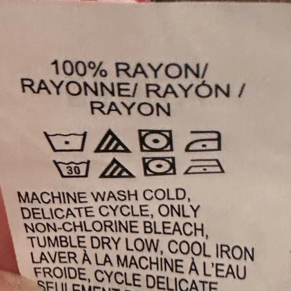 Lucky Brand long sleeve pink paisley top - Image 5