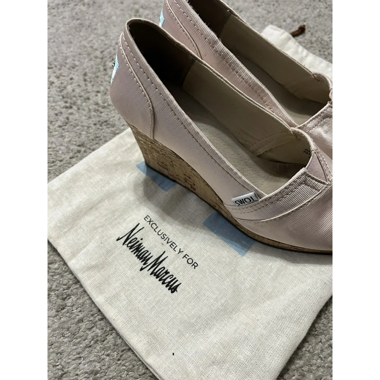 Toms Blush Pink Peep Toe Espadrille Wedge Heels Shoes 7.5 Neiman‎ Marcus - Image 2