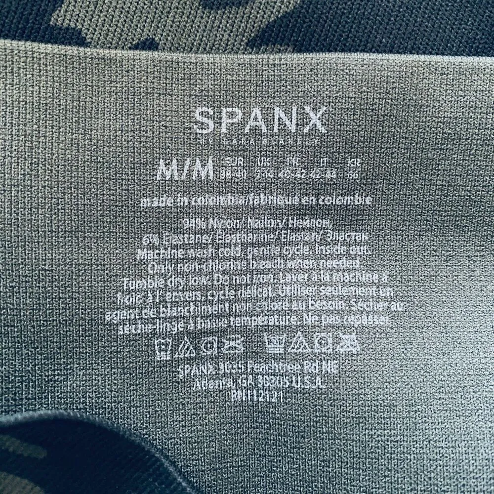 SPANX Look at Me Now Green Seamless Core and Tummy Control Camo Leggings Sz M - Image 4