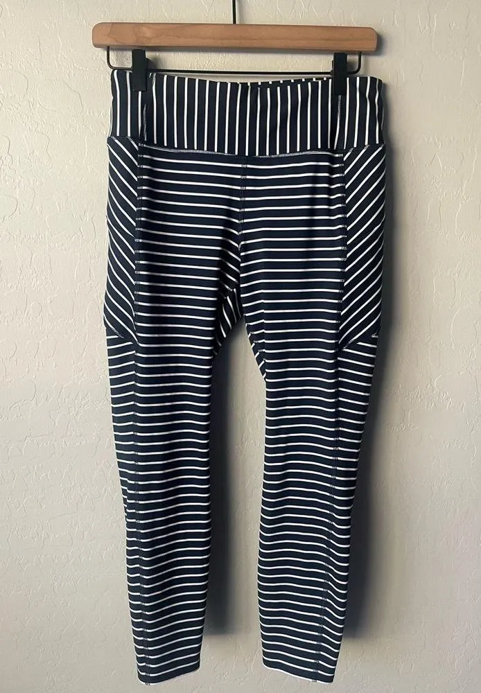 Athleta contender high rise striped leggings with pockets small - Image 5