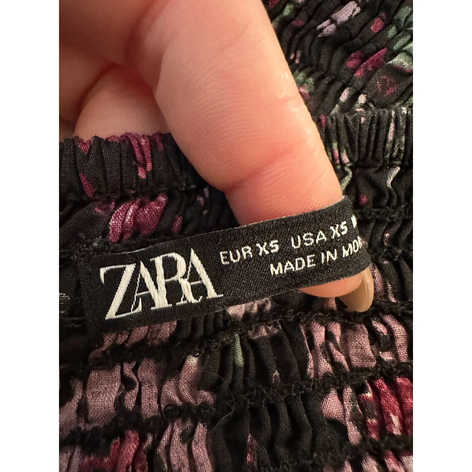 Zara Black Floral Crop Top Size XS - Image 4