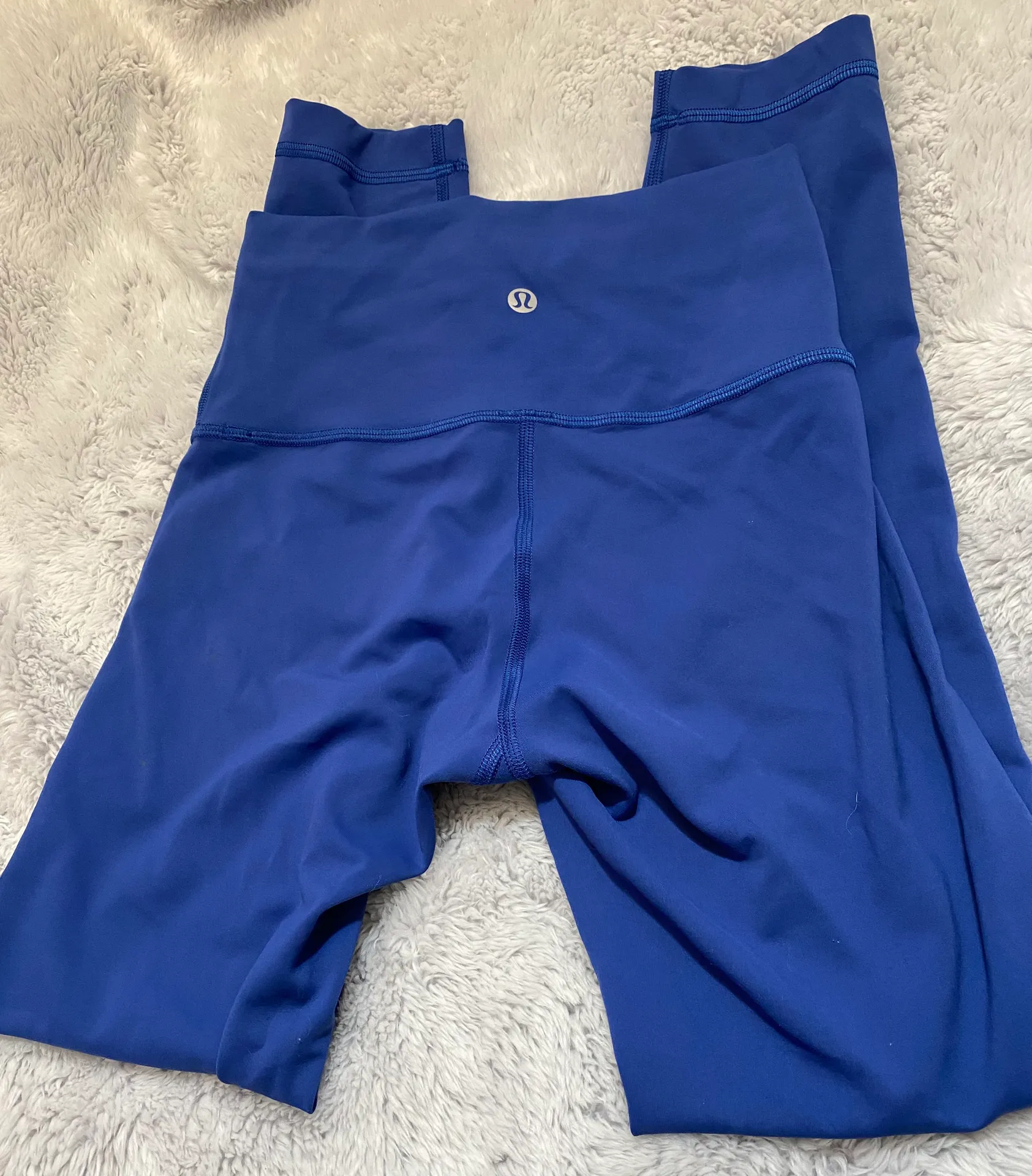 Lululemon Wunder Size 4 - Image 3
