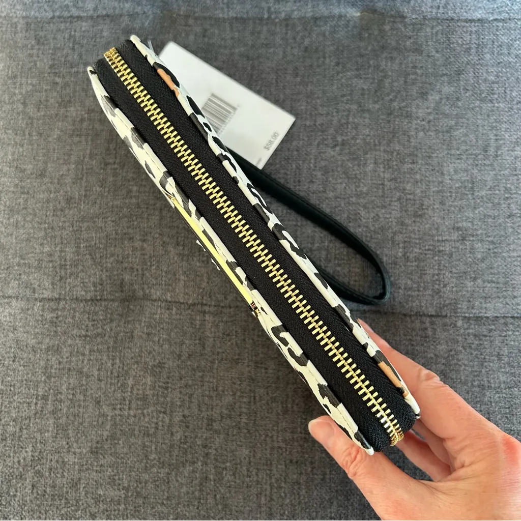 Betsey Johnson Leopard Heart Zip Around Wallet / Wristlet, Cream, Black, Tan - Image 9