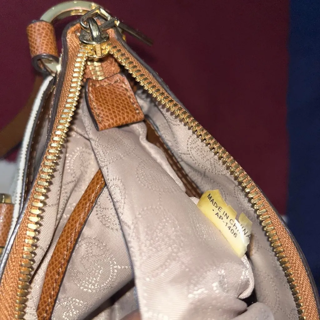 Michael Kors Aubrey Logo Sig cream Brown Leather MK Sign. Satchel Bag Vanilla - Image 6