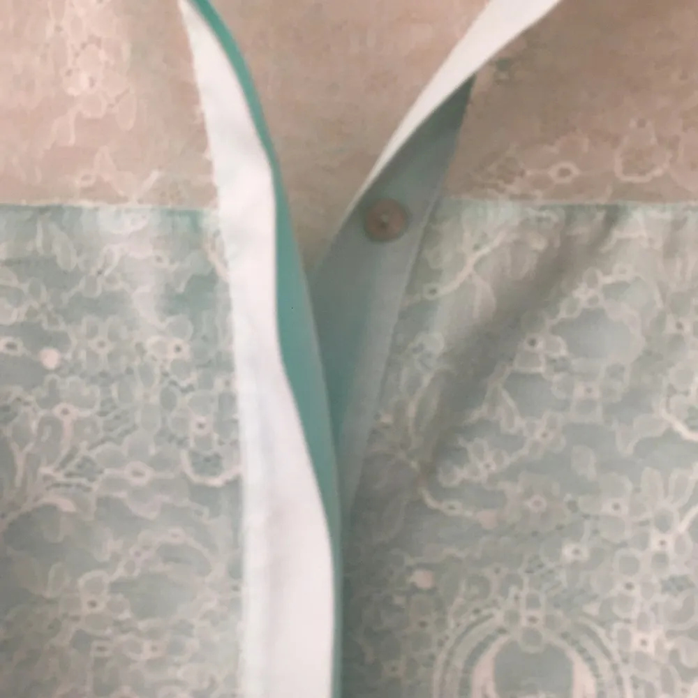 Zara mint button up shirt. Fits s - Image 4