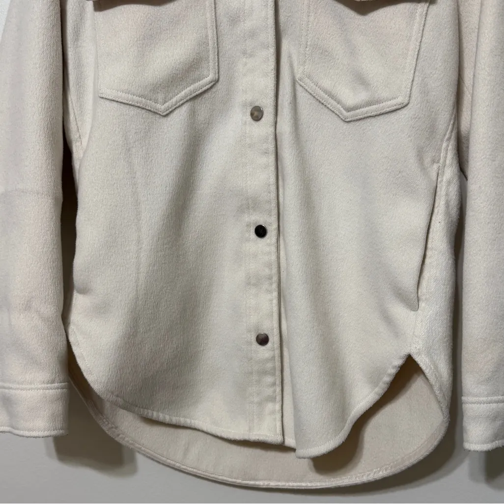 Abercrombie & Fitch Shacket Size Medium Jacket Soft Cream White Neutral - Image 5