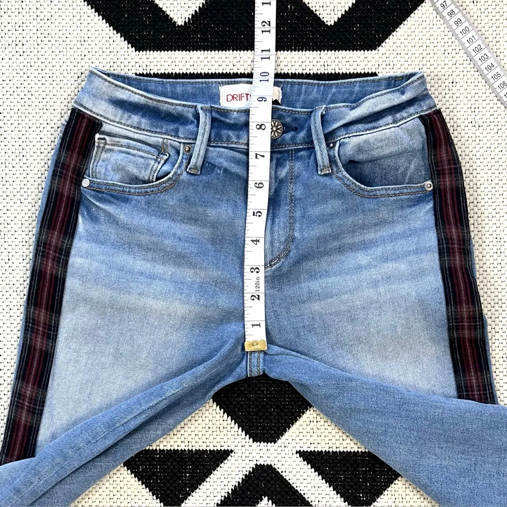 Driftwood Colette Plaid Trim Straight Crop Frayed  Hem Jeans Size 24 - Image 8