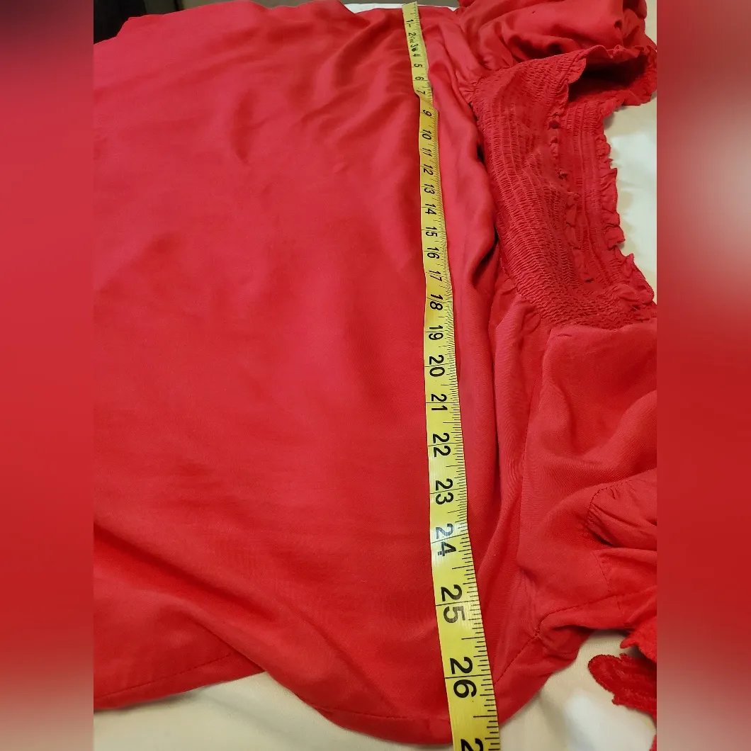 Lane Byant Red Off-Shoulder Blouse With Lace Bell Sleeves Size: 18/20 - Image 4