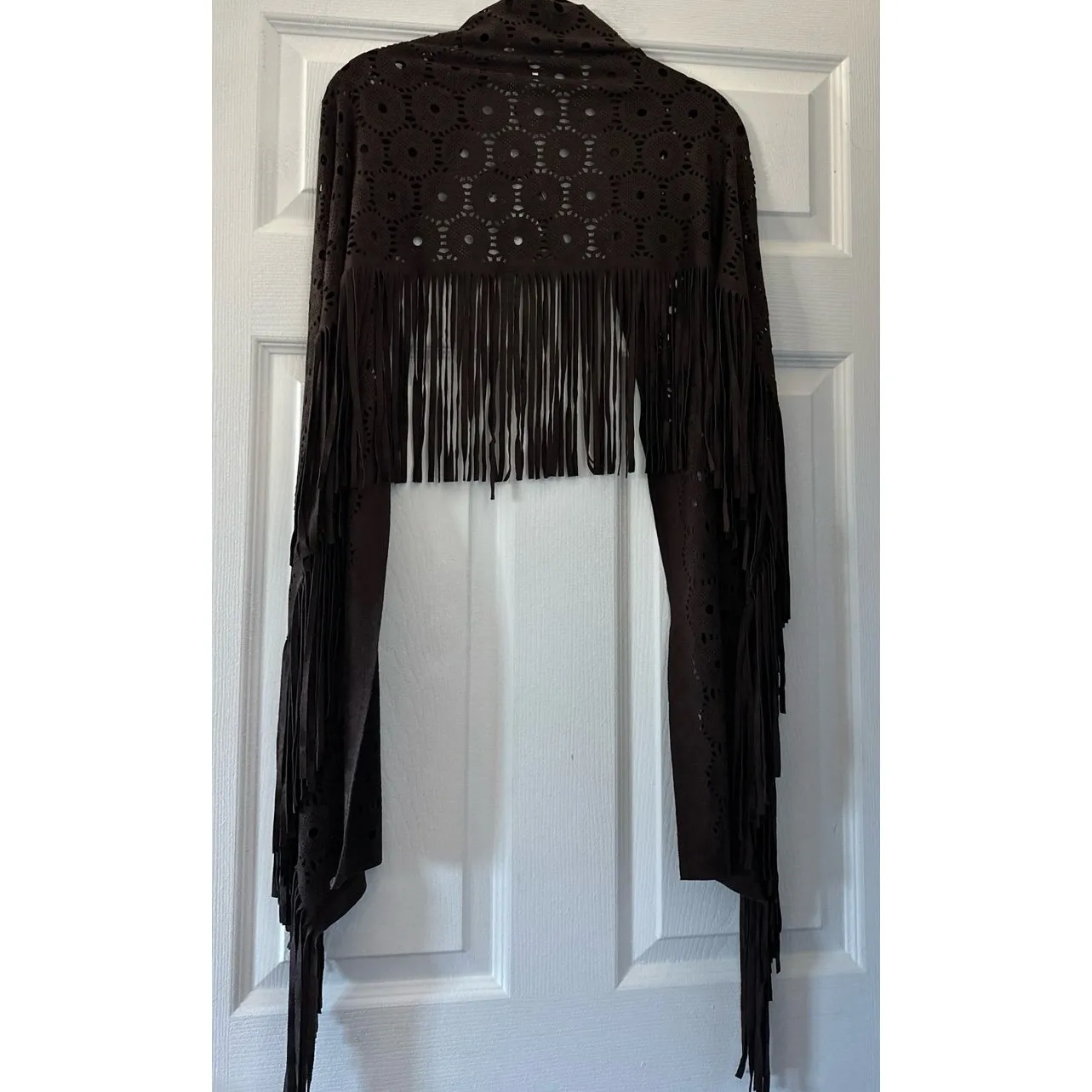 ALBERTO MAKALI
BROWN SHAWL-
WITH FRINGE - Image 6