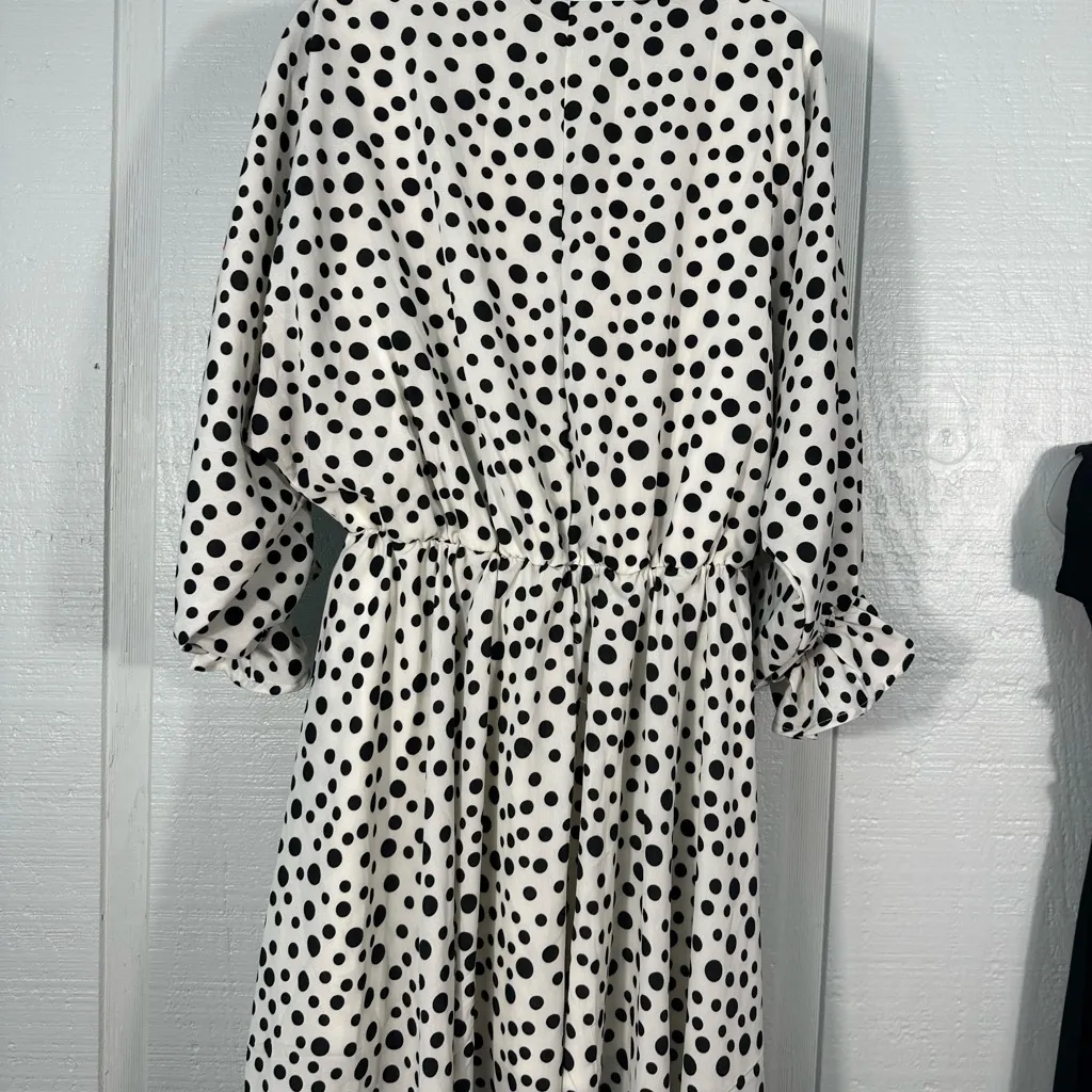 White Burch Women’s Black and White 3/4 Sleeve Polka Dot Dress Size Medium NWOT - Image 8