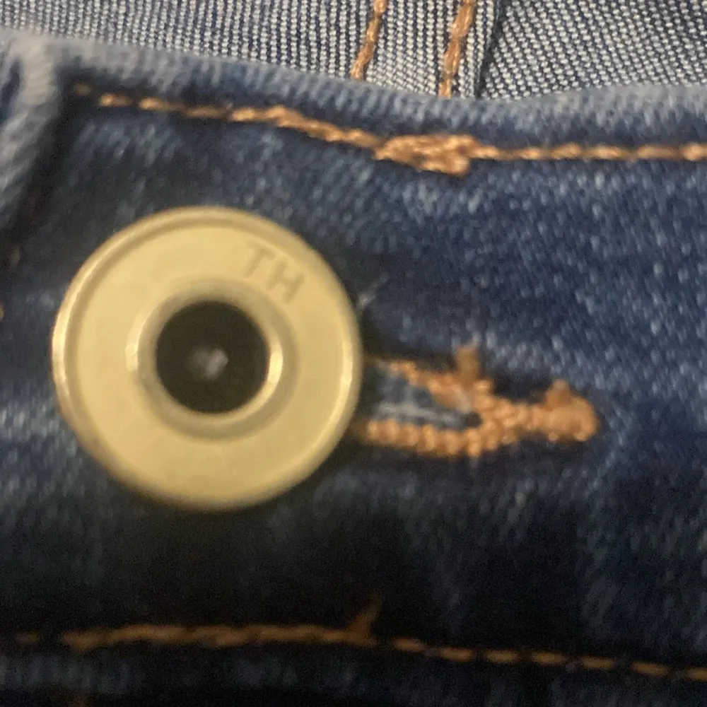 Tommy Hilfiger Women’s Size 8 Greenwich Skinny Blue Denim Pants - Image 3