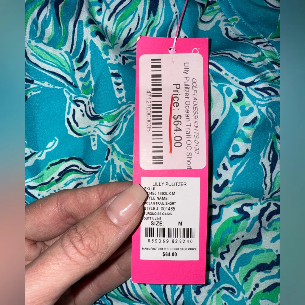 NWT Lilly Pulitzer Ocean Trail Shorts
Size M - Image 4