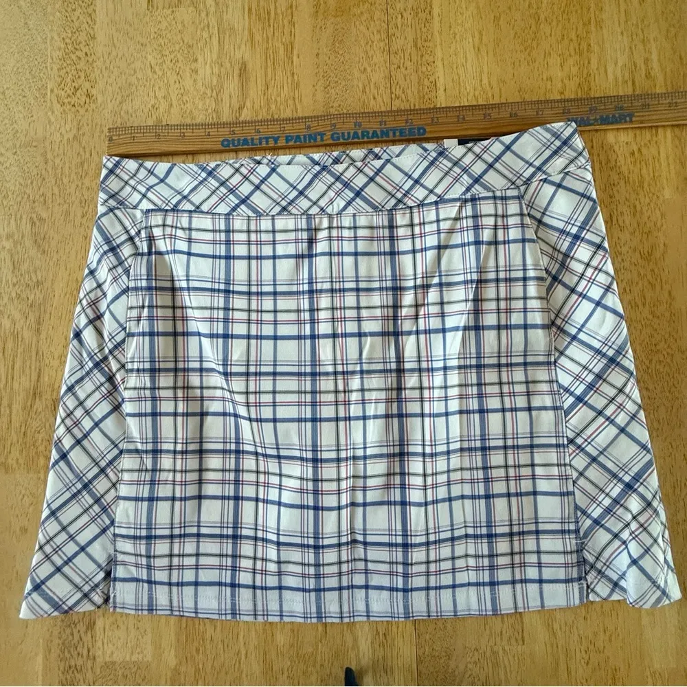 Izod Golf Skort in Blue, Red, and White Plaid sun control wicking stretch 14 - Image 7