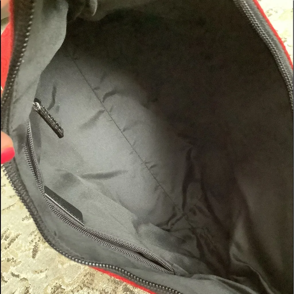 Authentic GUCCI shoulder bag 🔥HOT🔥 - Image 12