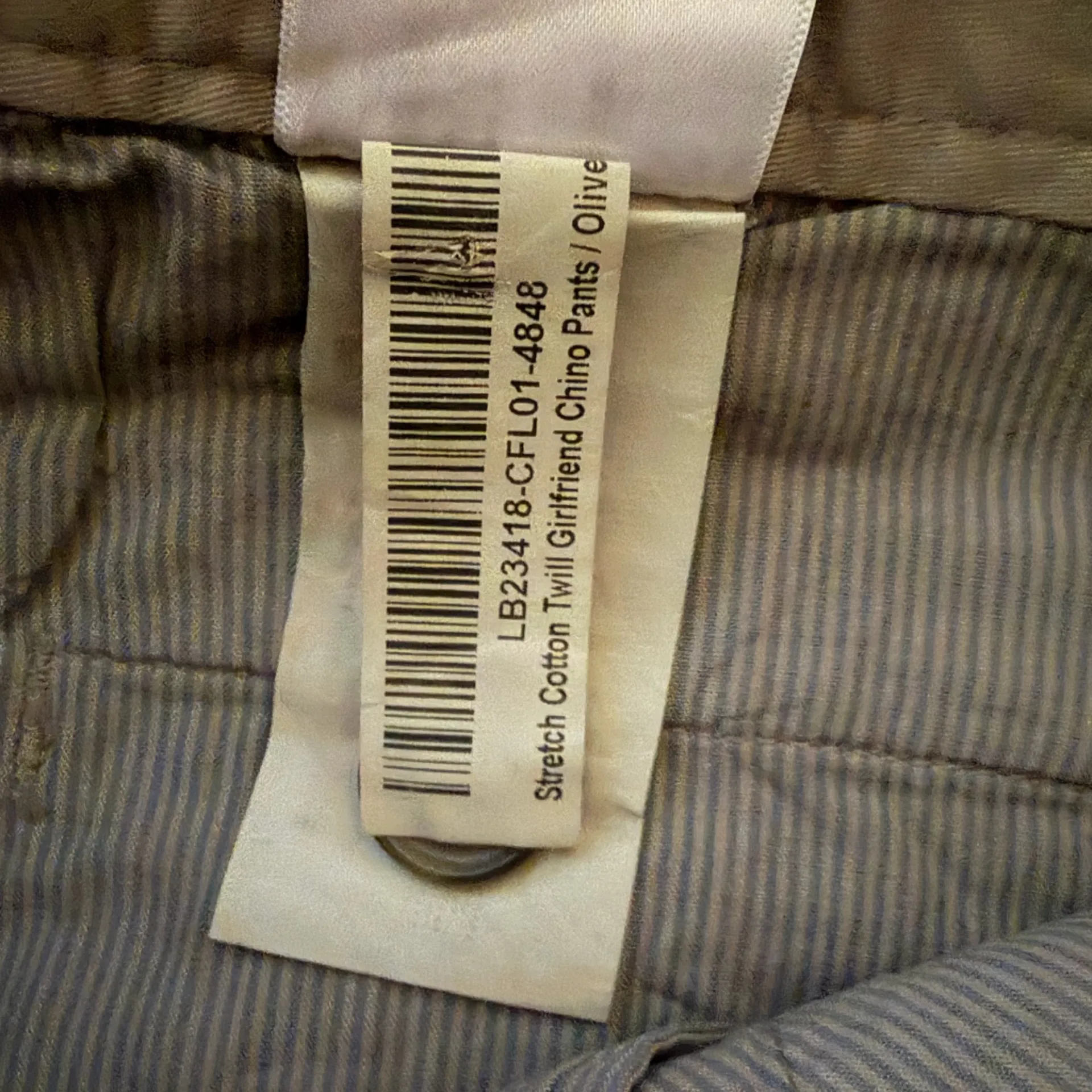 NWT Quince Stretch Cotton Twill Girlfriend Chino Pants Size 28 Olive Green - Image 6