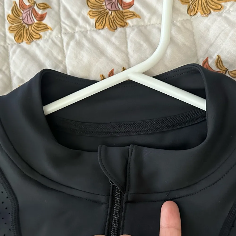 IVL Collective Perforated Jacket black size 8 - Image 5