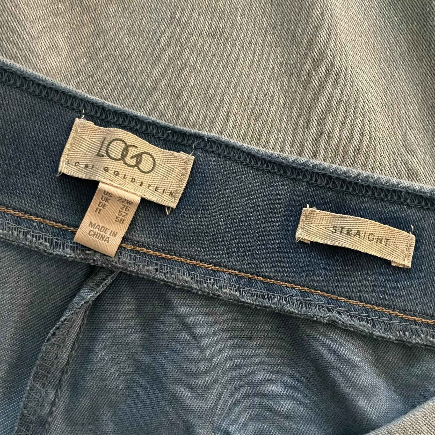 Super Soft Straight Leg Pull On Pajama Jeans LOGO Size 22 W Barely Worn - Image 5