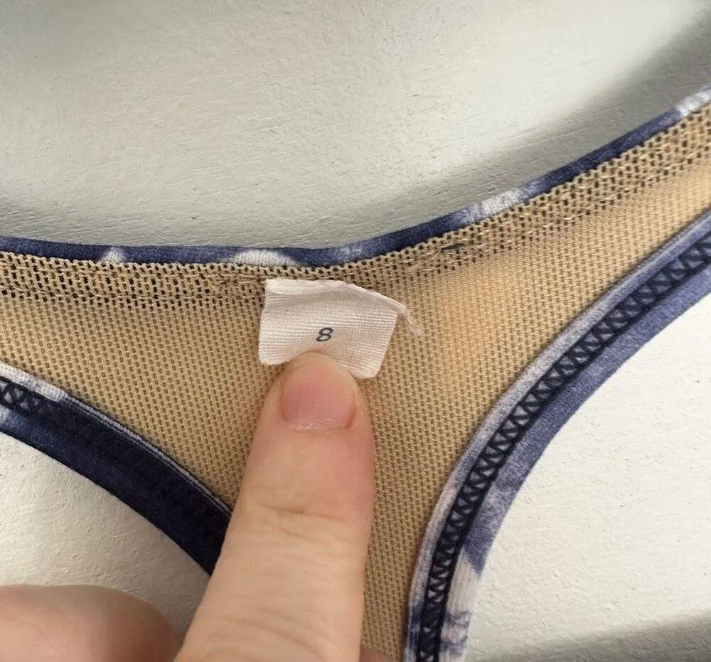 Lululemon Women’s 8 Practice Freely Blue Tank - Image 2