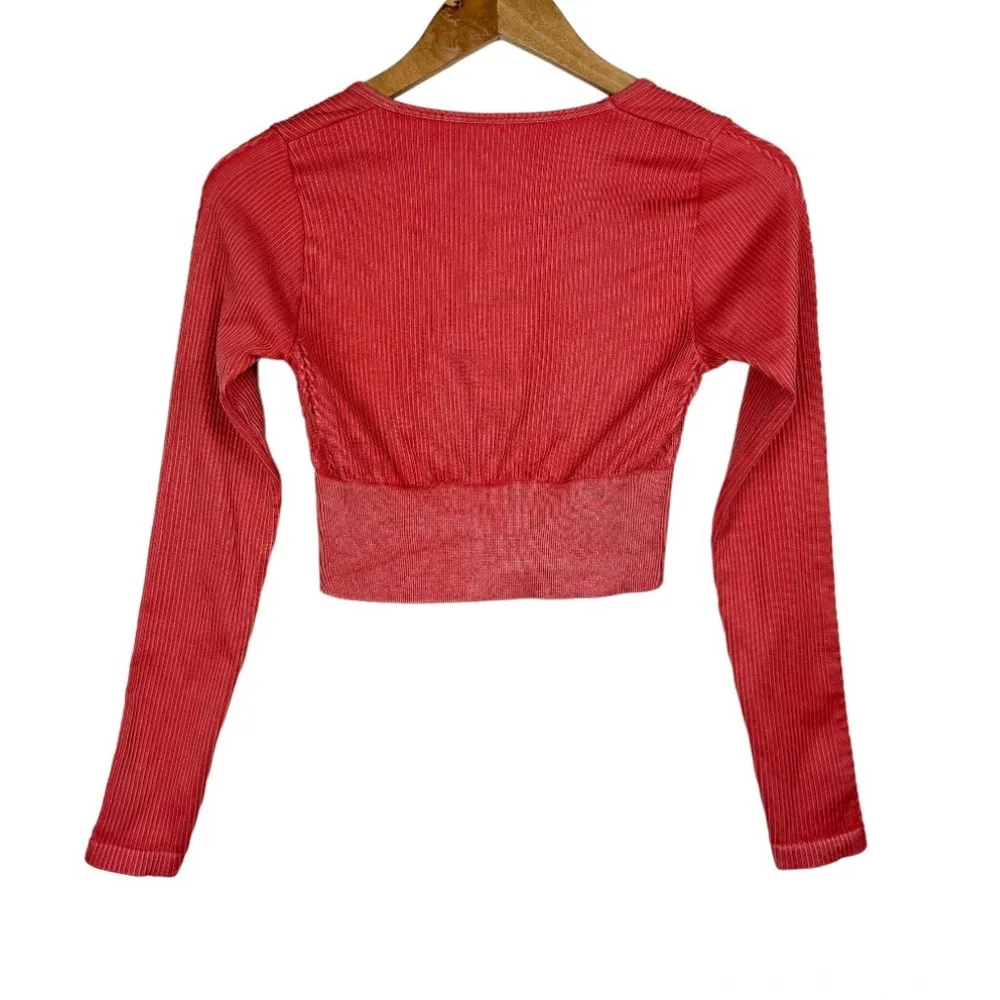 Aerie Offline Big Chill Seamless Long Sleeve T-Shirt Crop Top Sz Small Coral - Image 2