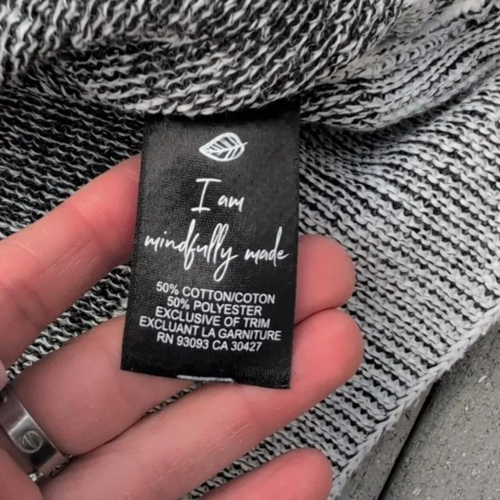 Nic + Zoe Falling Stars Embellished Sweater | Nic + Zoe Kimono Sleeve Sweater - Image 12