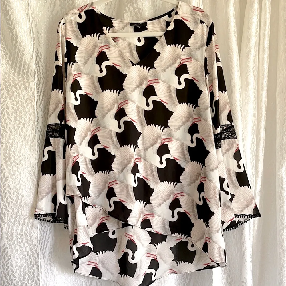 BIRDS! Alfani Top Cranes Black and White Great Heron Crane Print Blouse size XL - Image 3