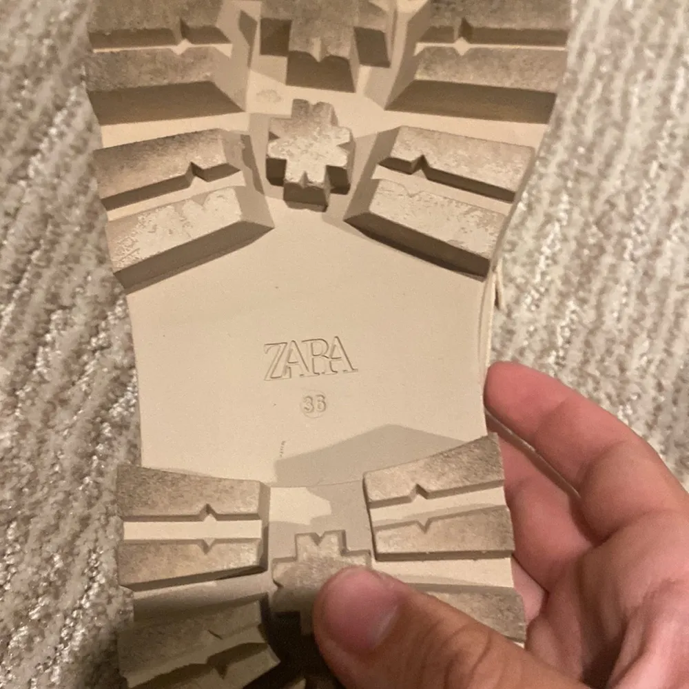 Zara chunky flats - Image 5