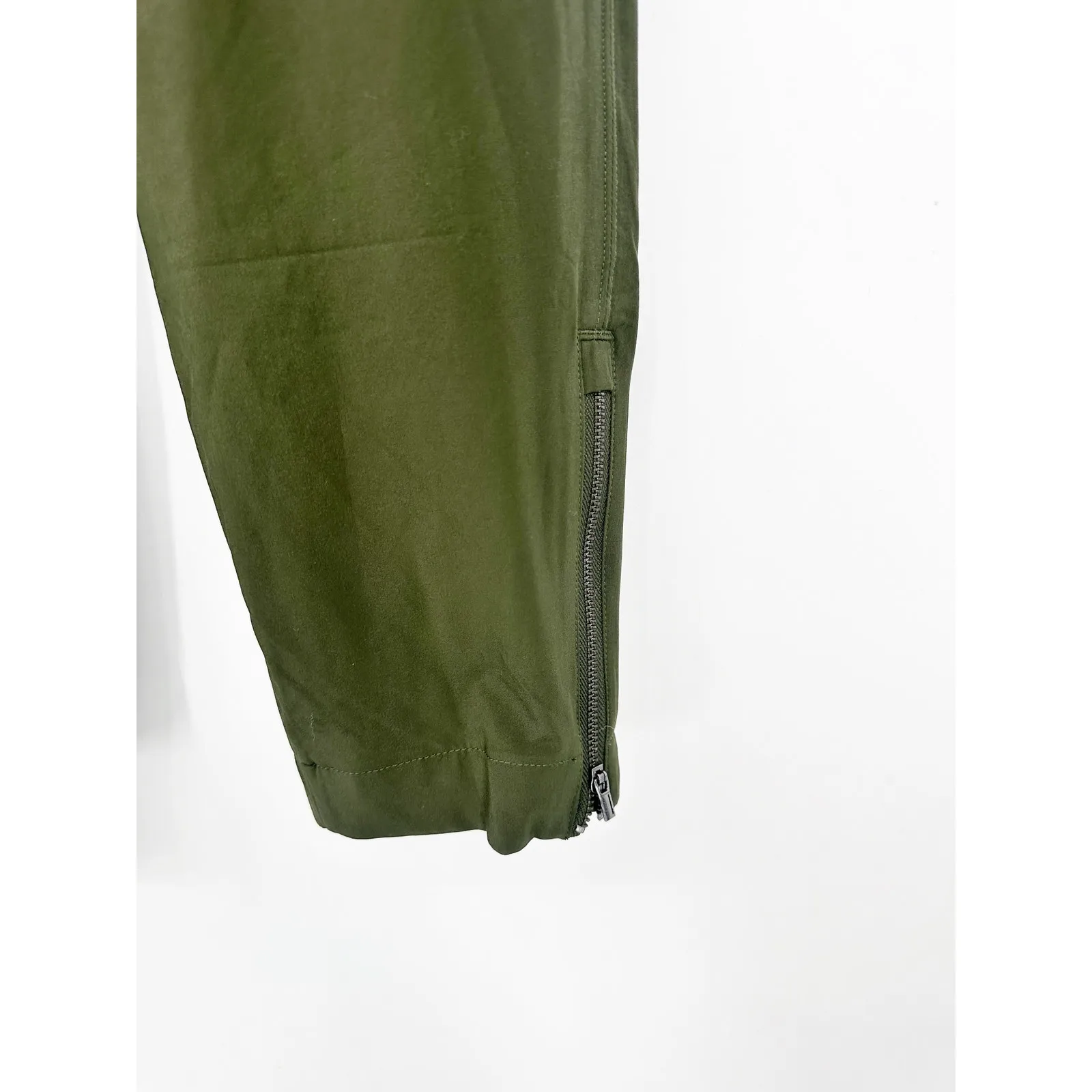 Athleta Brooklyn Heights High Rise Athleisure Jogger Aspen Olive Green Size 8 - Image 9