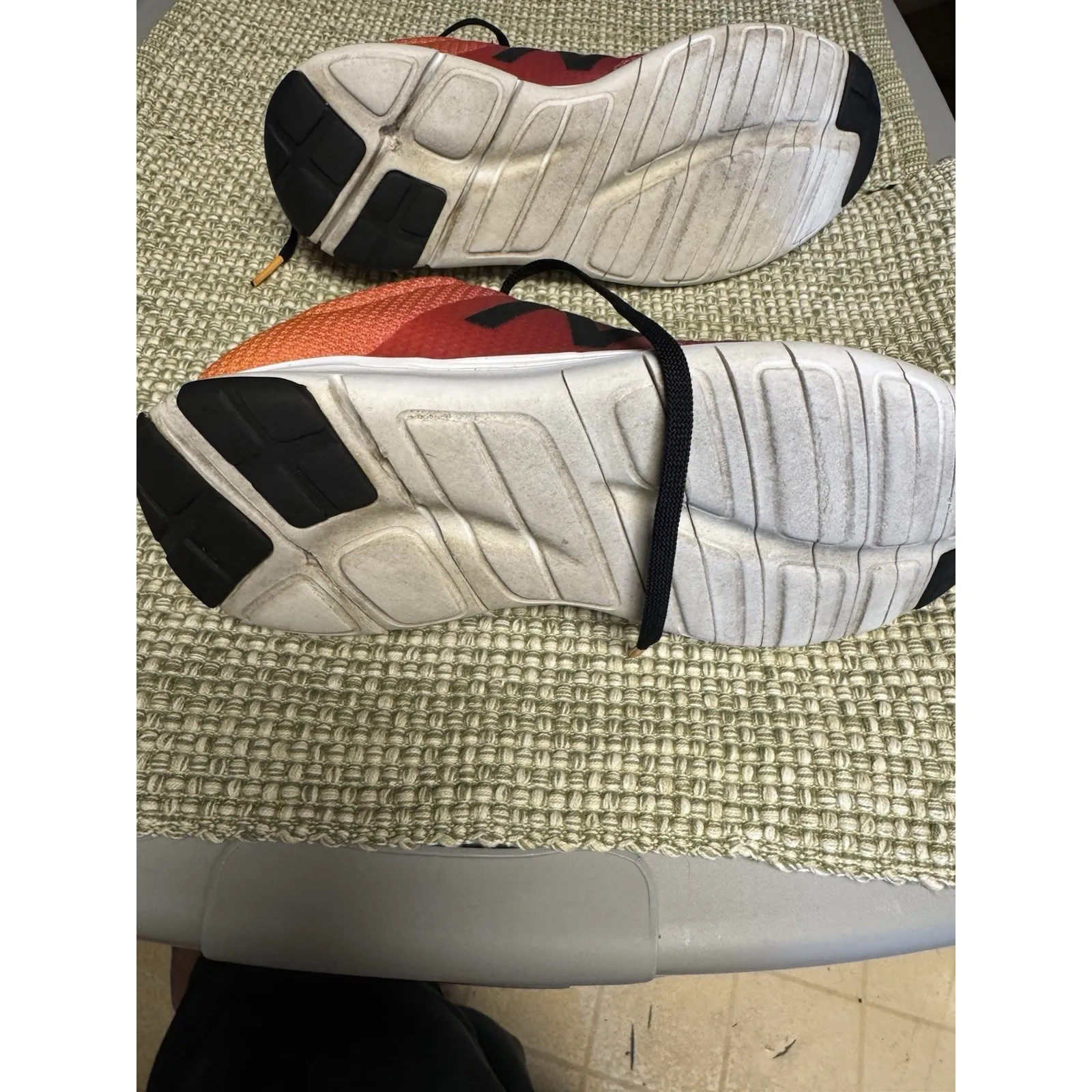 New Balance Women's Mesh Sneakers Size 10 In mauve's Pink And Orange - Image 5