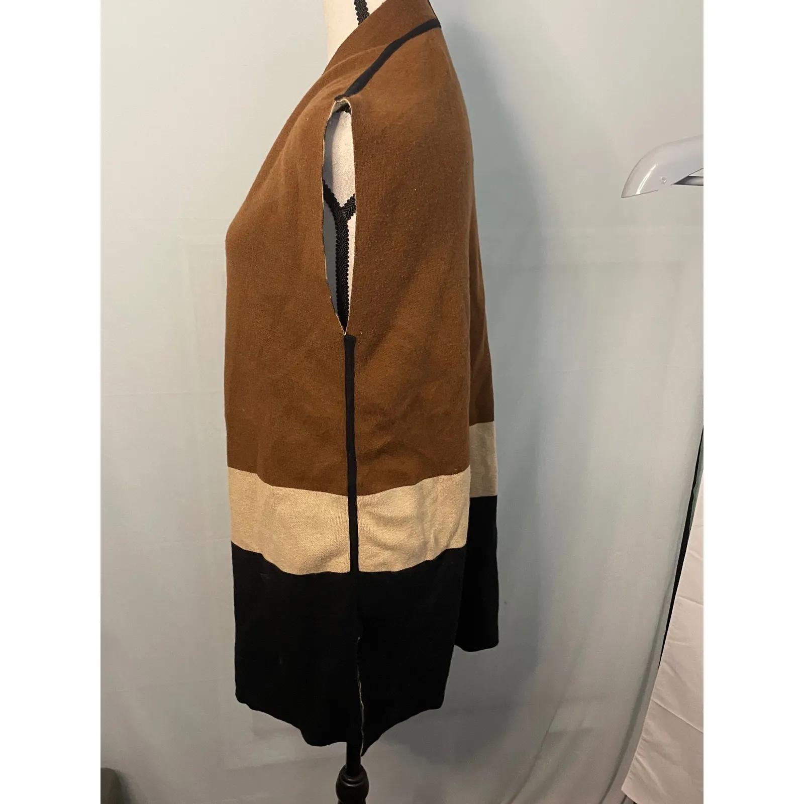 Chico's Reversible Cardigan Vest Sleeveless Sweater Color‎ Block Brown Black - Image 3