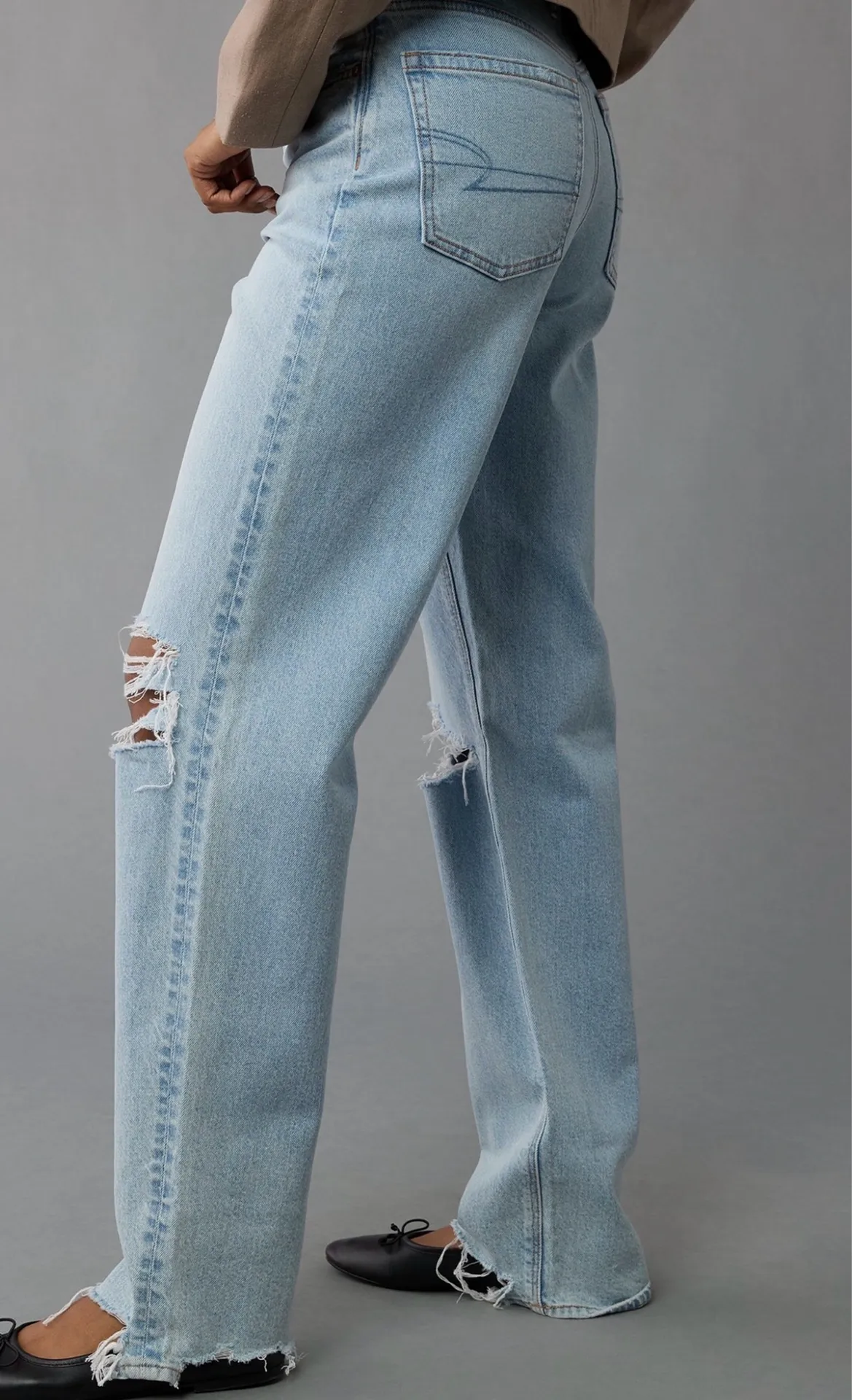 High-Waisted American Eagle jeans - Image 3