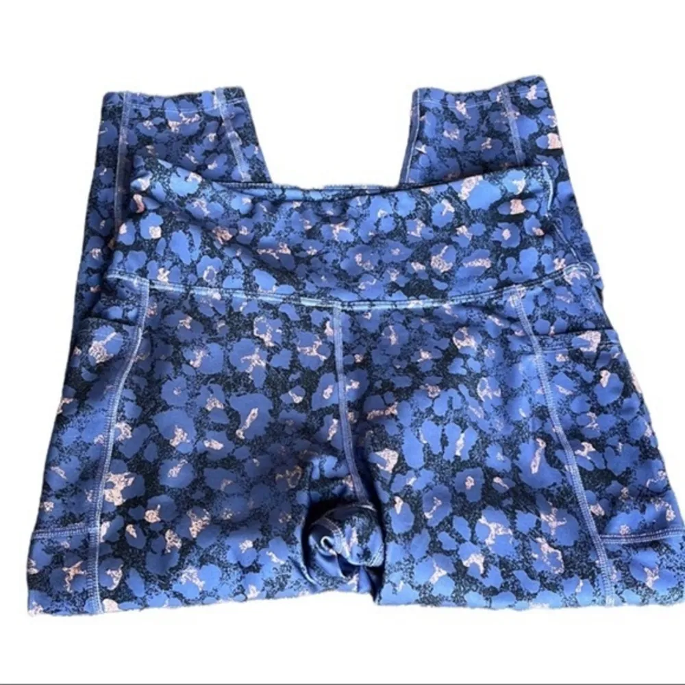 Bally Fitness Athleisure Soft Leopard Marlin Yoga Band Leggings Large NWT #7963 - Image 3