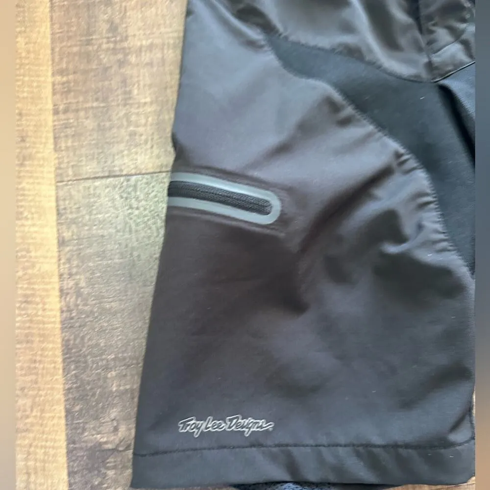 Troy Lee Designs Black Women Cycling / Biking Skyline Short Size Small - Image 7