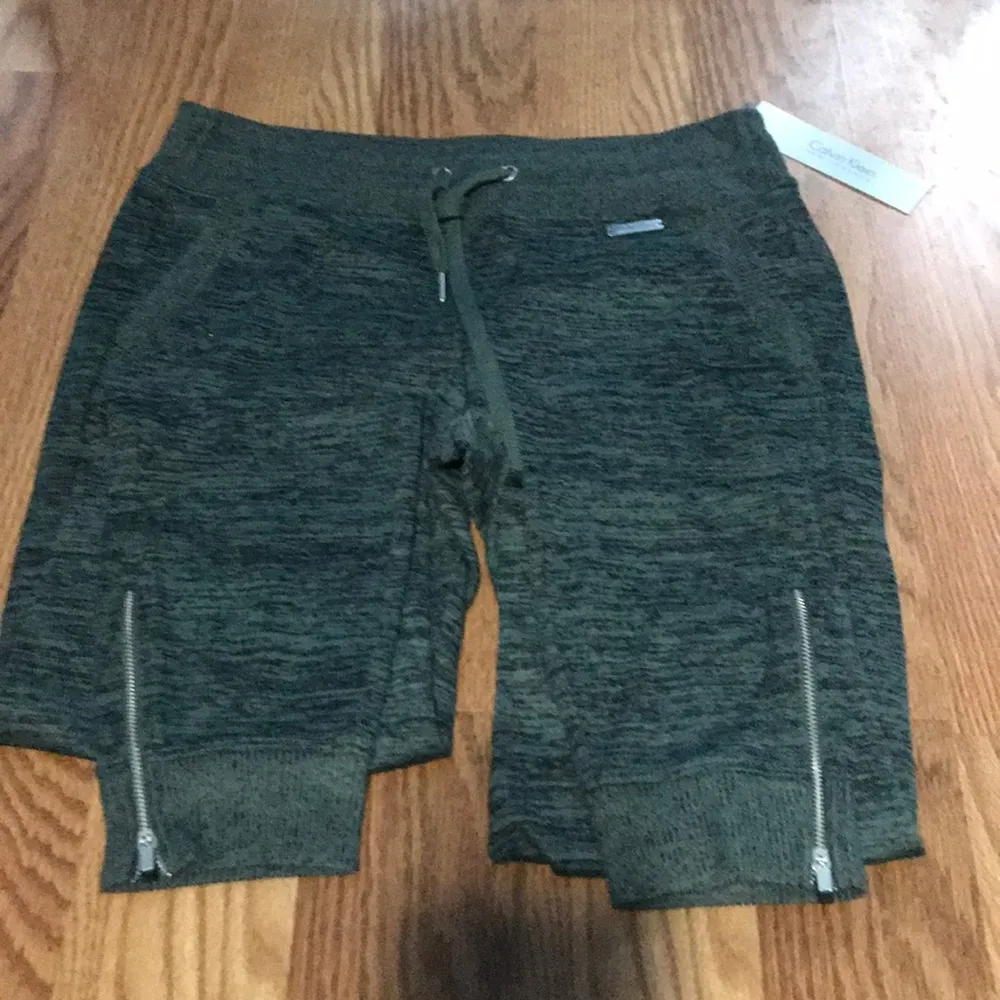 Calvin Klein Skinny Olive Marled Soft Knitted Joggers New S - Image 3