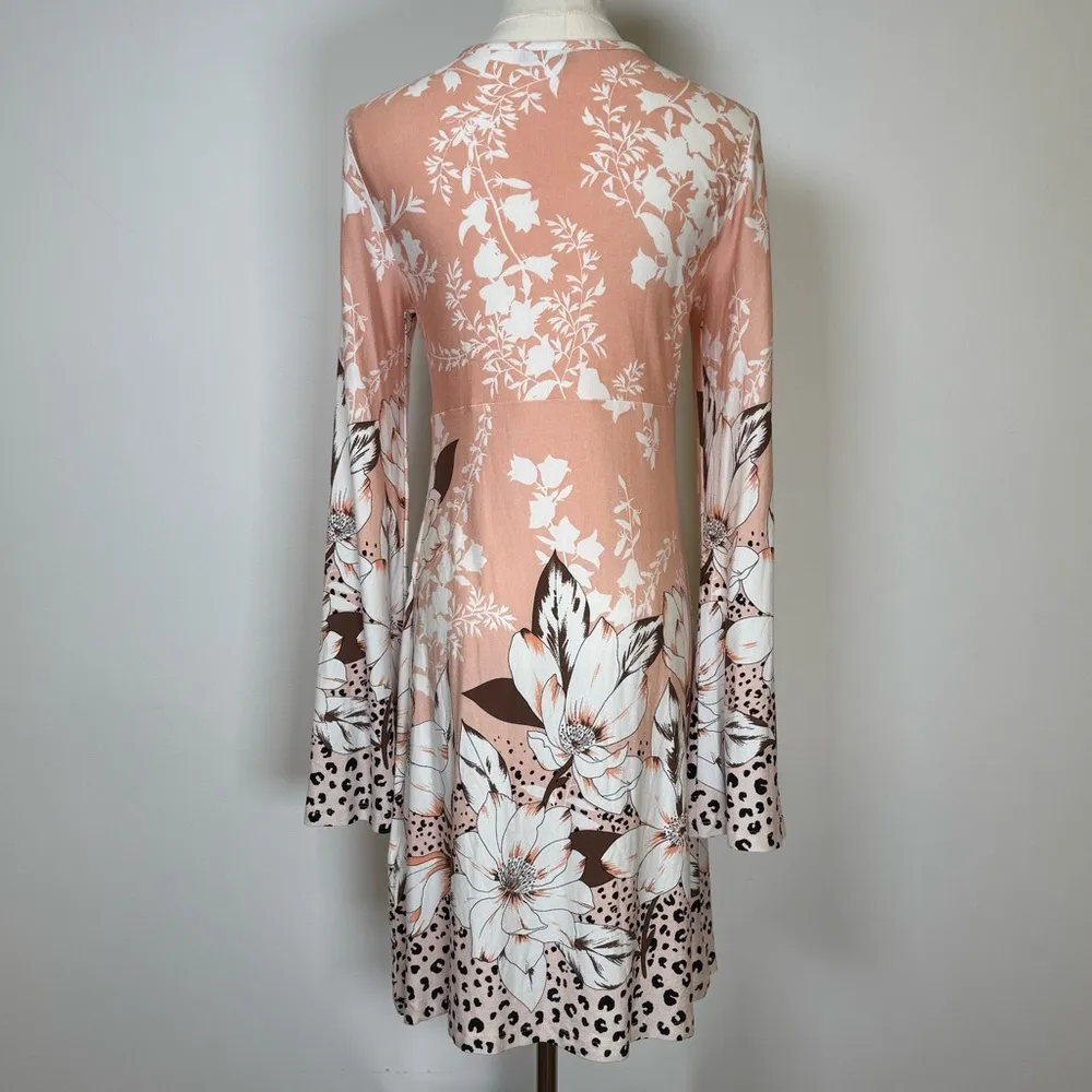 VENUS Peach White Tan Floral Cheetah Print Dress V-Neck Women’s Size Small - Image 4