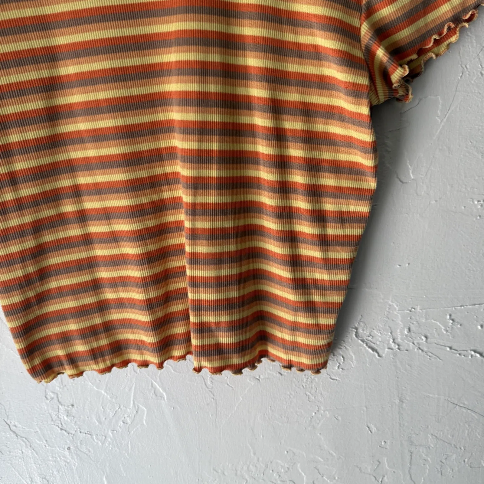 Rue21‎ Shirt Y2k XL Multicolor Striped Ribbed Short Sleeve Ruffle Hem Shirt - Image 3