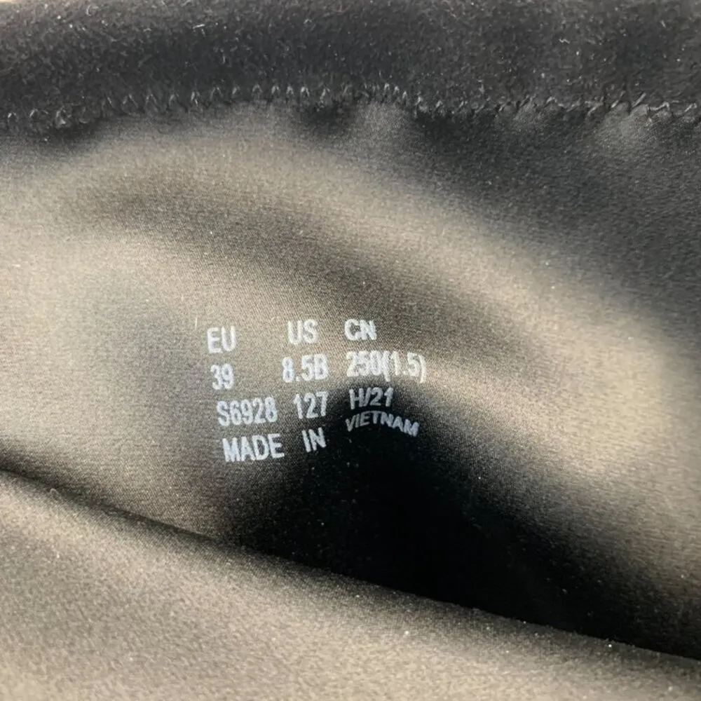 NIB Stuart Weitzman Mara Over The Knee Boot Size 39 - Image 5