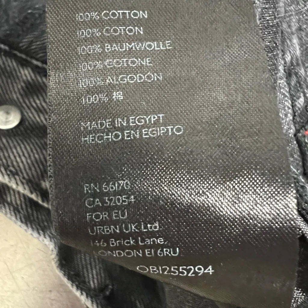 Urban Outfitters BDG Girlfriend High Rise Black Denim Shorts - Size 24 - VGUC - Image 6