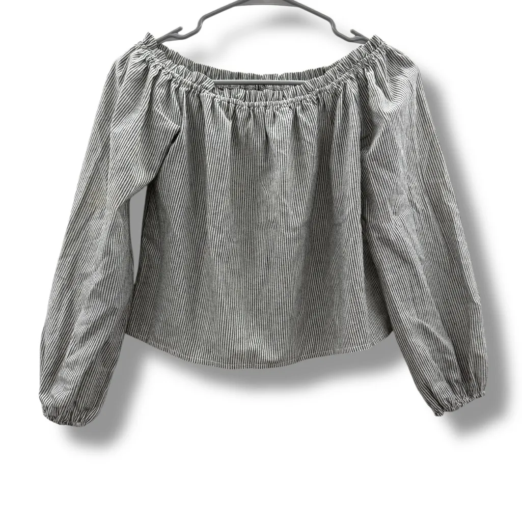 Brandy Melville Gray & White Striped‎ Off The Shoulder 3/4 Sleeve Top One Size - Image 2