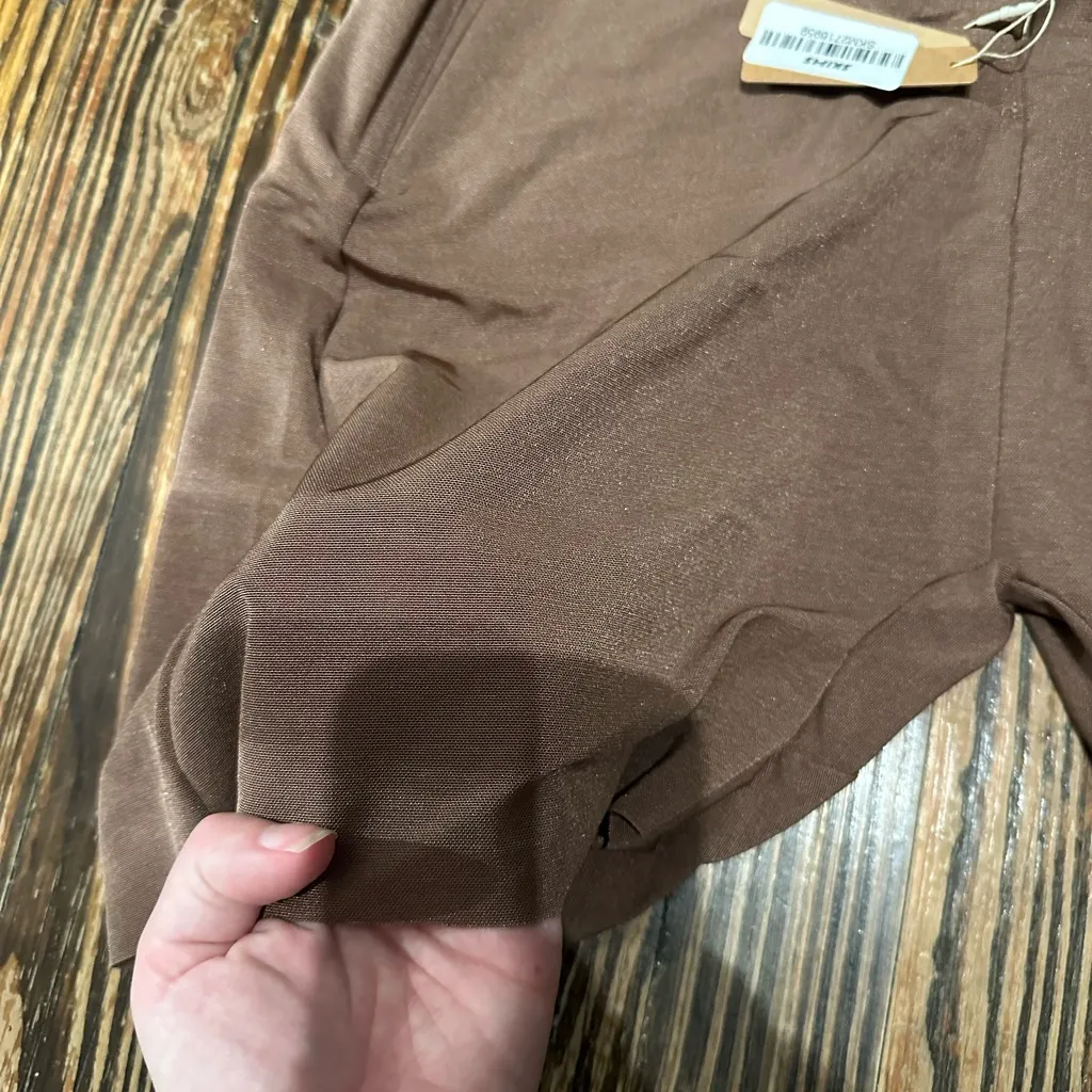 SKIMS NWT SHEER SCULPT LOW BACK SHORTS 3x - Image 2