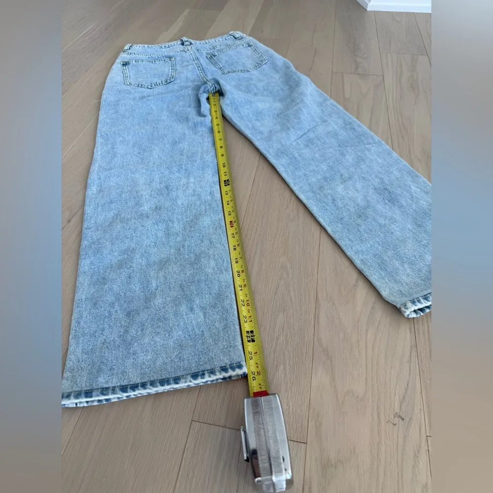 Women's Light Blue Pearl Beaded Slightly Flare Jeans - Image 4