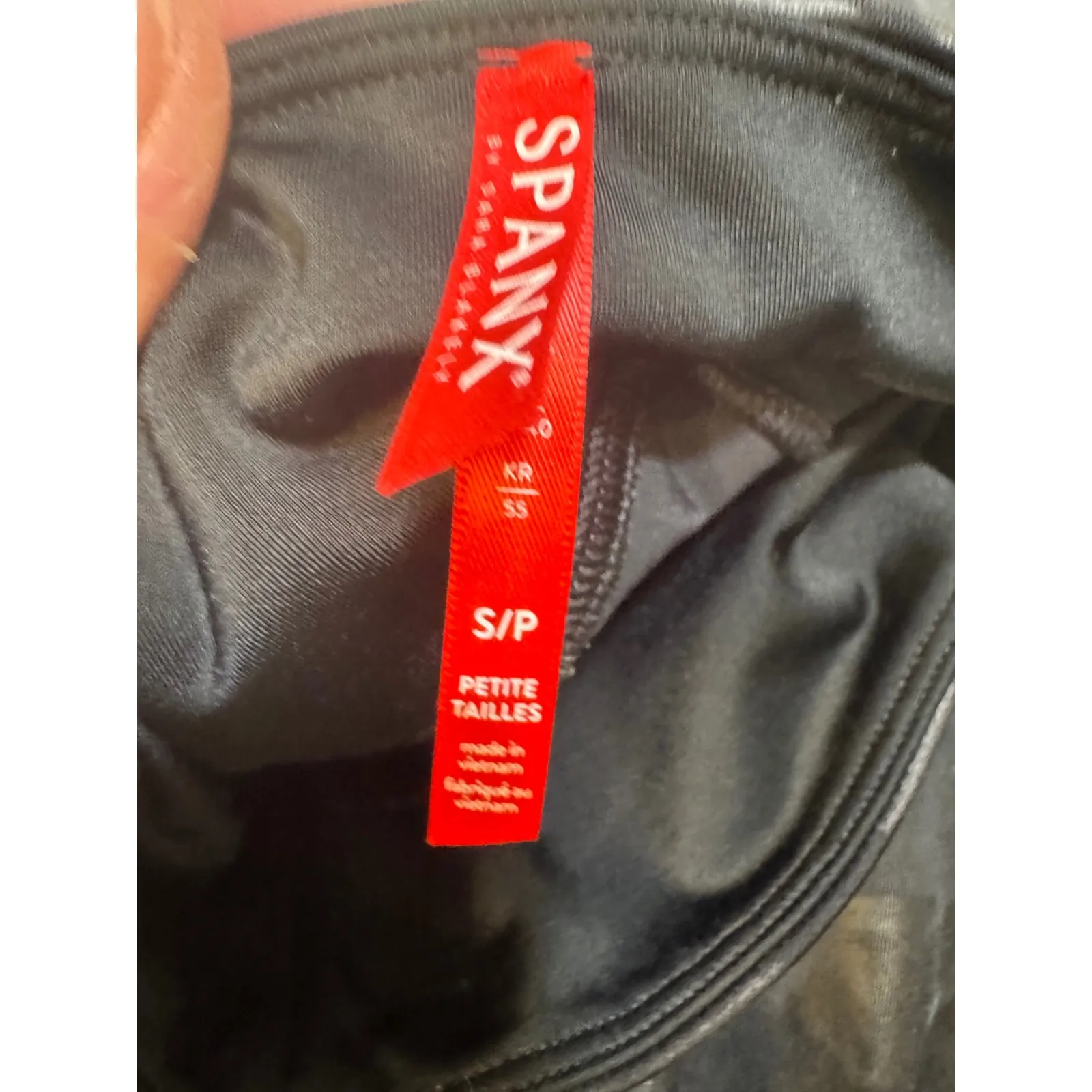 SPANX Faux Leather Camo Leggings – Black/Charcoal – Petite Small (S/P) - Image 4