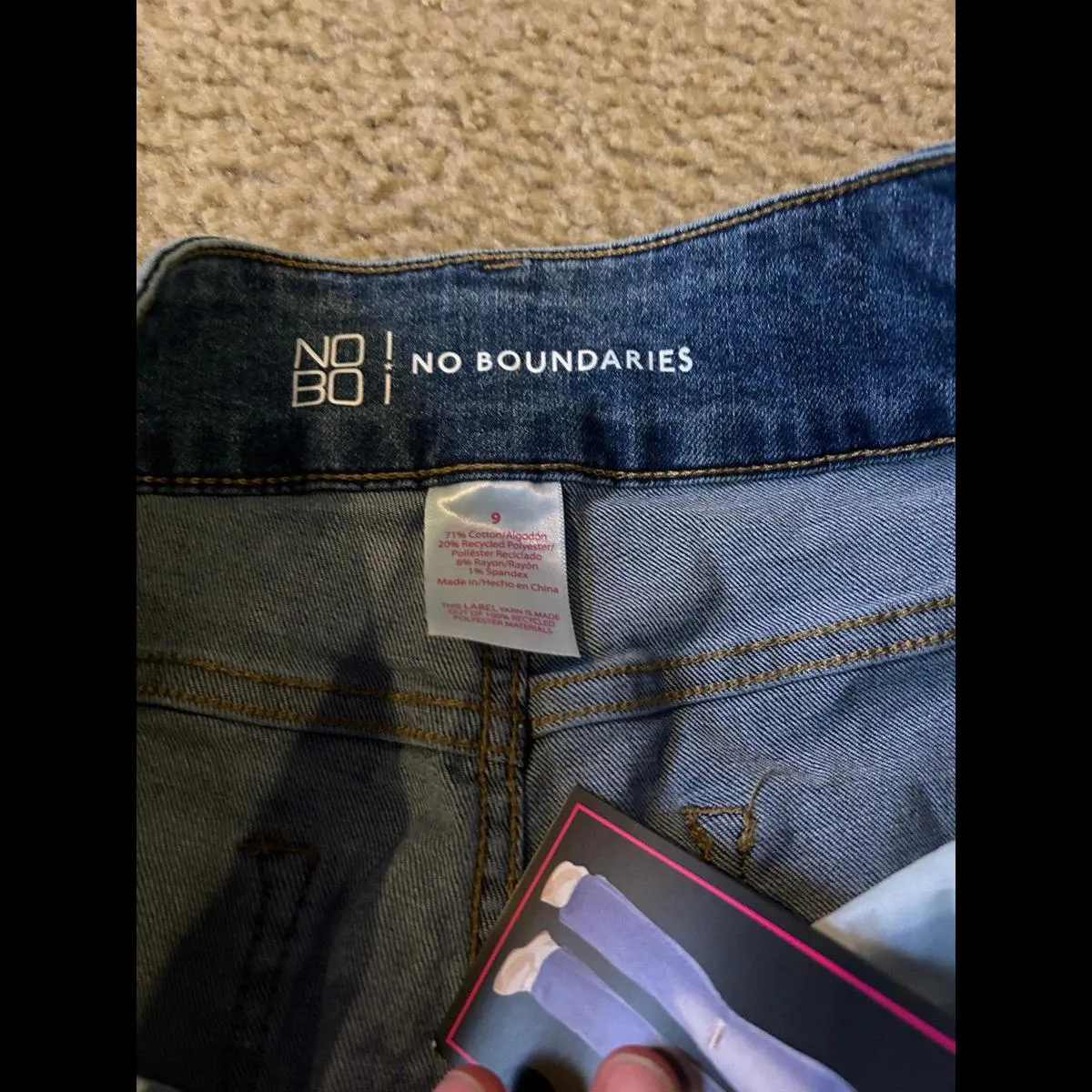 High rise flare double button medium wash size 9 woman Blue - Image 4