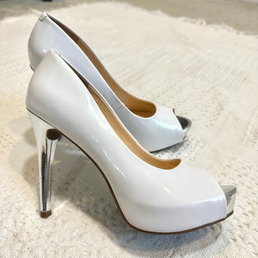 Guess Los Angeles patent 8 1/2 platform peep toe pump 4.5 inch heels 2675 - Image 9