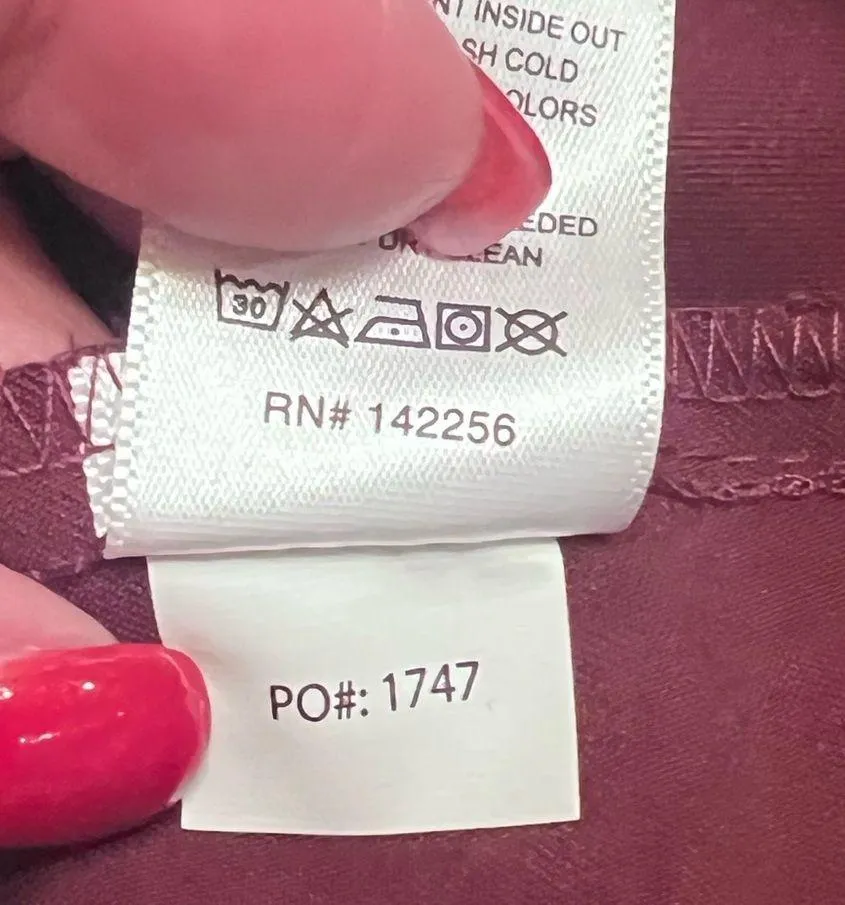 FIGS  SCRUBS Burgundy Catarina One-Pocket Top Style FW1000 Size XS - Image 11