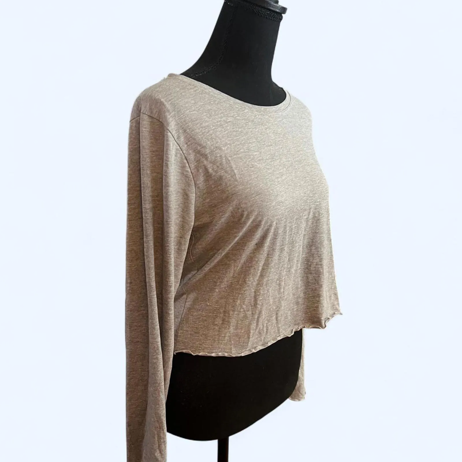 Eye Candy Vintage Y2K long sleeve top with a relaxed fit Size XL - Image 2